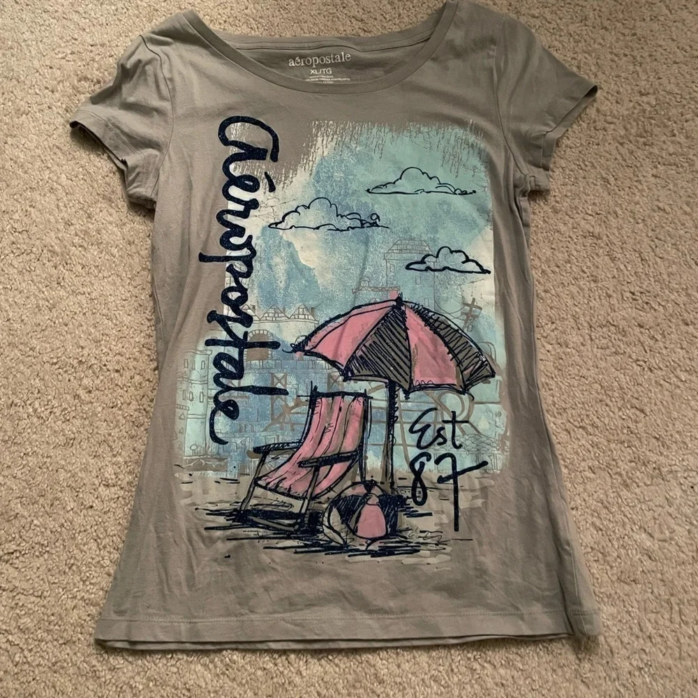 Aeropostale Gray Graphic Tee with Pink and Blue Accents NWT